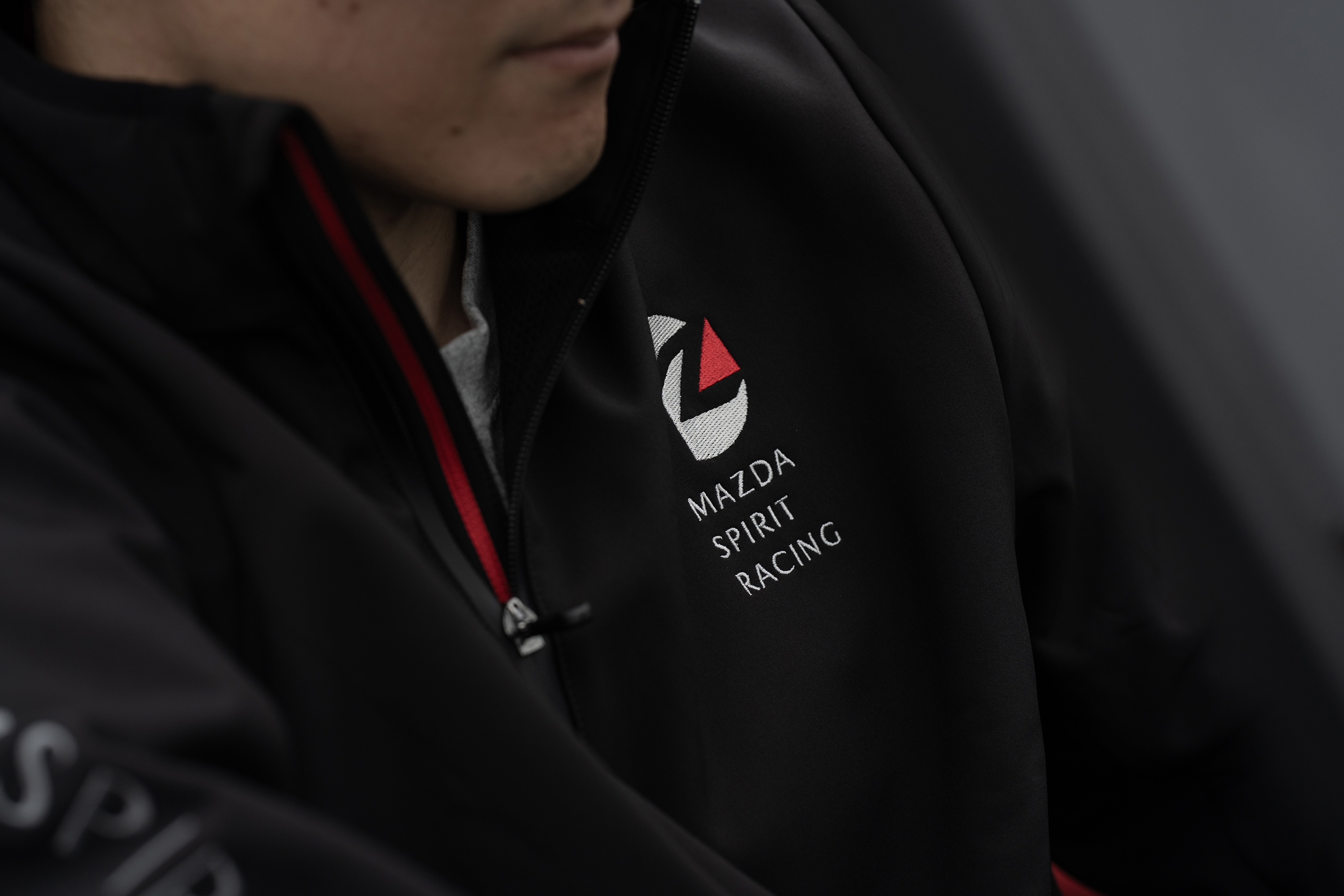 MAZDA SPIRIT RACING ジャケット（ブラック）