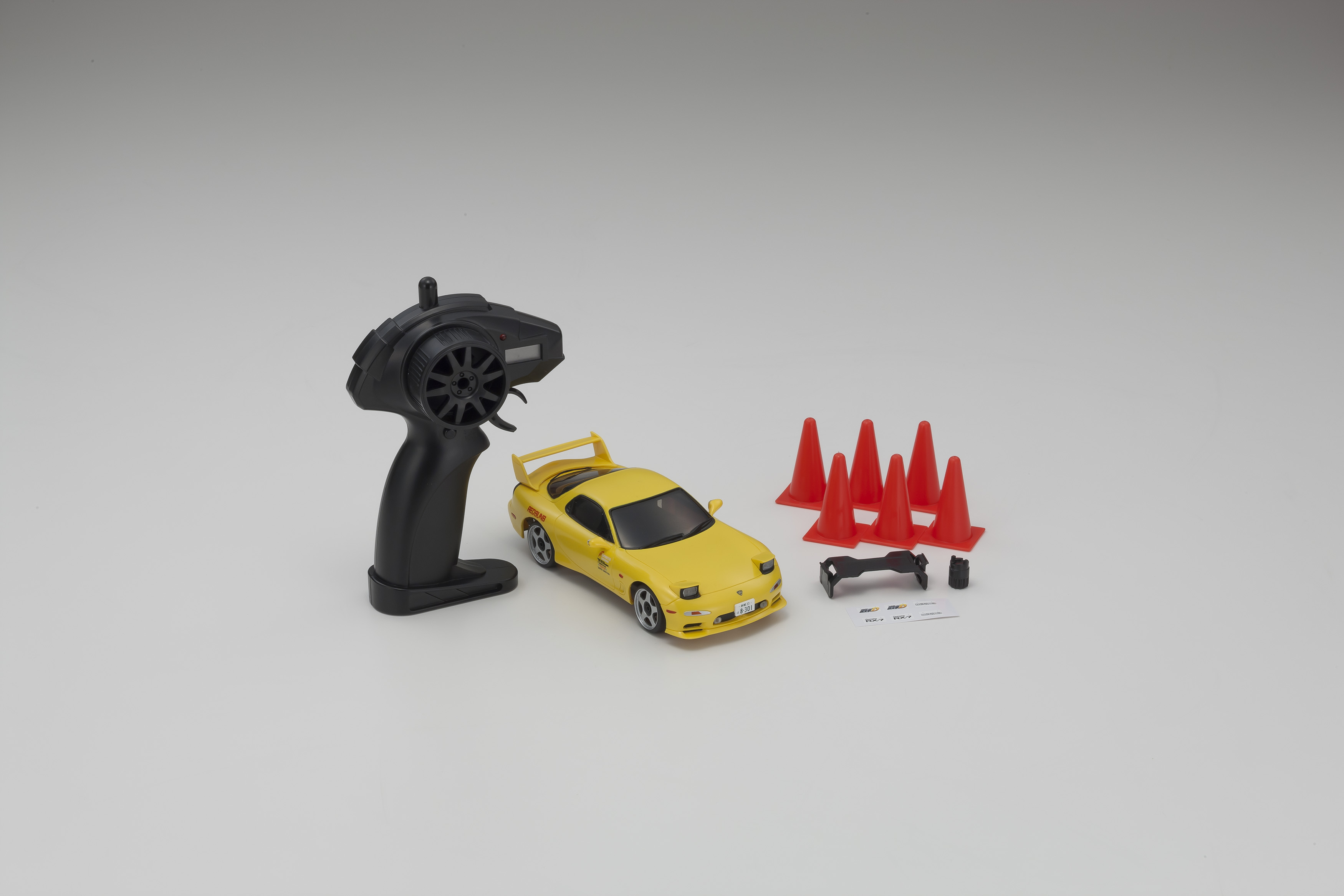 FIRST MINI-Z 頭文字D サバンナ RX-7 FC3S