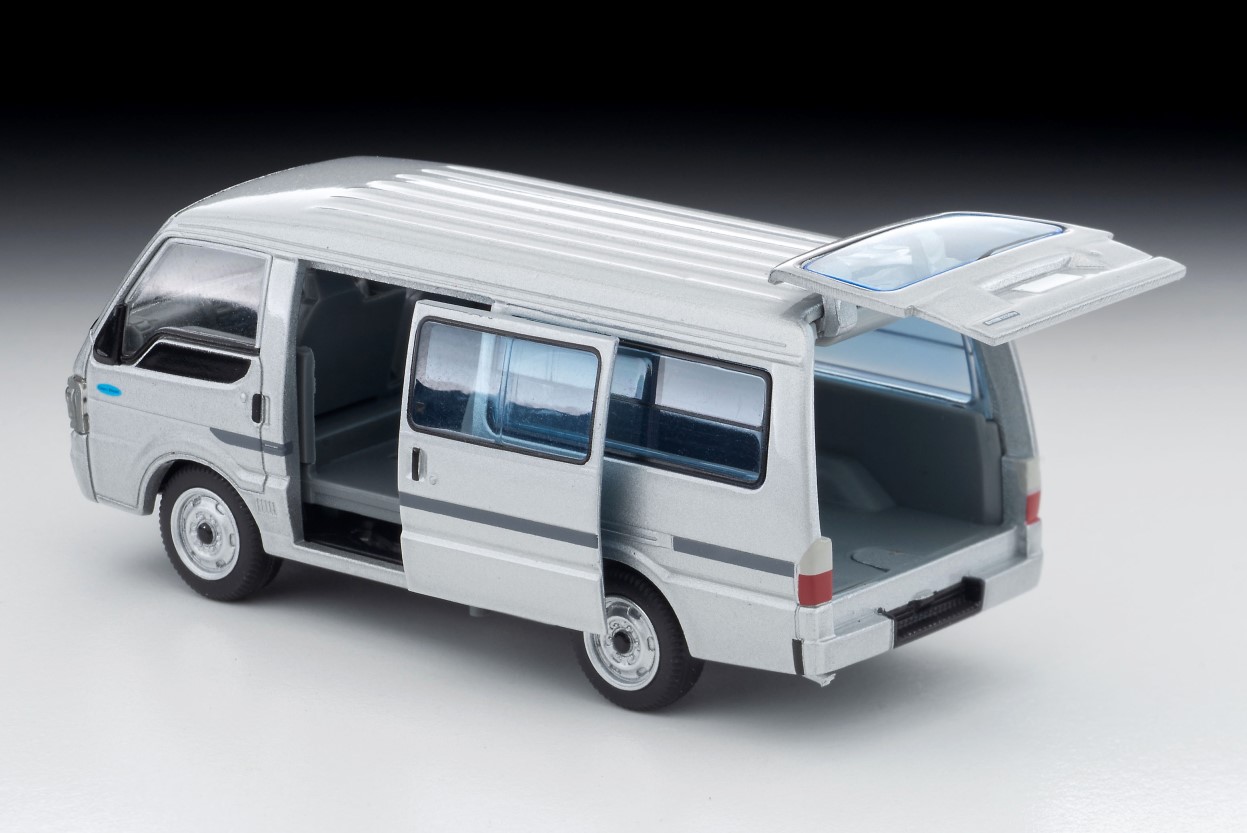ボンゴブローニイバン 低床5ドア 1/64